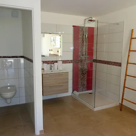 Gentleman - Héliopolis D 84 - Luxe - 2 Personnes Appartement